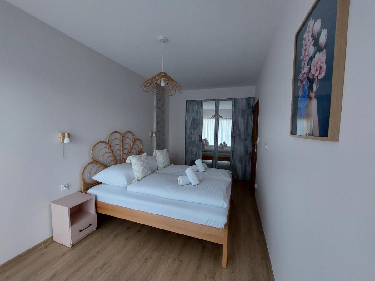Apartament Pod Papugami 2 Karpatia Resort カルパッチ エクステリア 写真