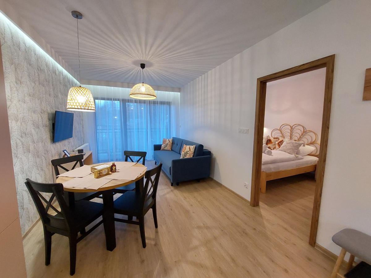 Apartament Pod Papugami 2 Karpatia Resort カルパッチ エクステリア 写真